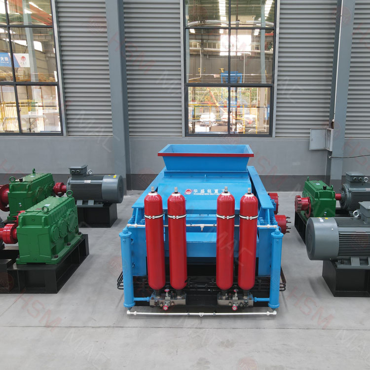 時產(chǎn)80噸對輥制砂機(jī)哪個廠家靠譜？多少錢一臺？